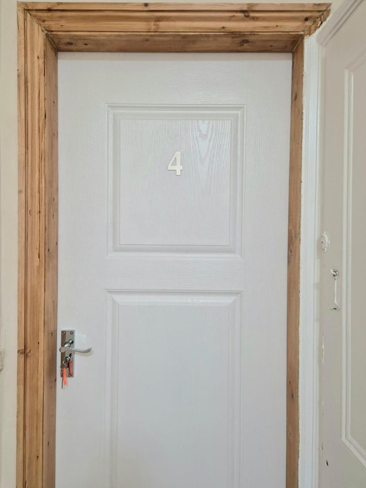 Rooms In Manchester 6 Minutes Drive To Victoria Station エクステリア 写真