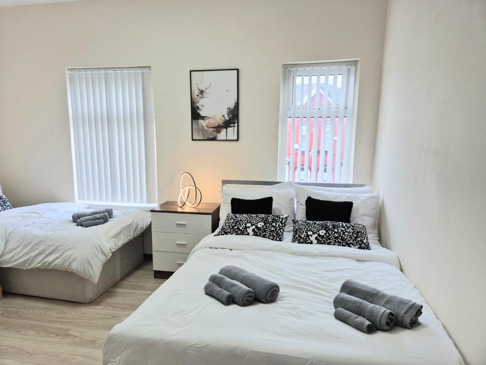 Rooms In Manchester 6 Minutes Drive To Victoria Station エクステリア 写真